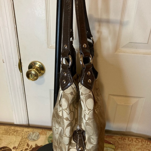 Coach Signature tote SHOULDERBAG F21381 Satchel - Picture 3 of 11